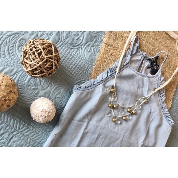 •HP! Light Blue sleeveless Ruffle Detail Blouse• - Picture 7 of 9